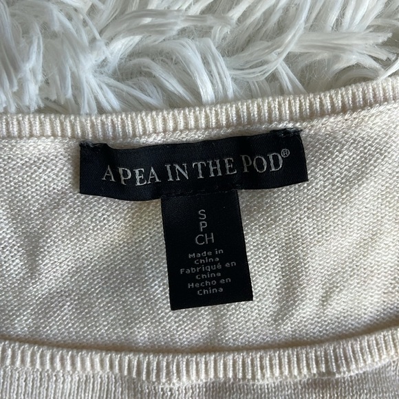 A Pea in the Pod Maternity Ruched Sweater - Picture 8 of 10